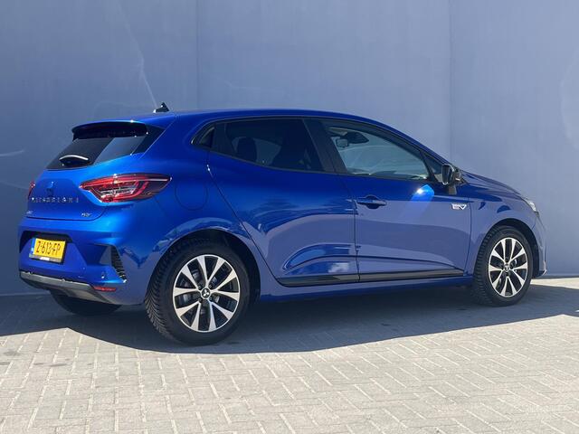 Mitsubishi COLT 1.6 HEV Intense / Apple Carplay&Android Auto / Cruise Control / 8 jaar fabrieksgarantie / Achteruitrijcamera / Lichtmetalen Velgen 16" / Volledig Digitaal Instrumentenpaneel / Lane Assist / Achteruitrij Camera / Parkeersensoren Voor&Achter /