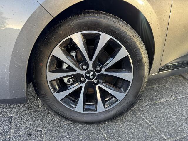 Mitsubishi COLT 1.6 HEV Intense Achteruitrijcamera, Parkeersensoren Rondom, Lichtmetalen Velgen, Climate Control, Enz...