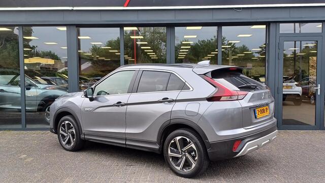 Mitsubishi ECLIPSE Cross 2.4 PHEV Intense+