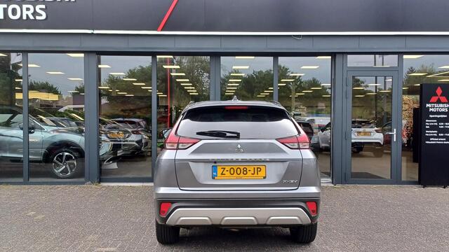 Mitsubishi ECLIPSE Cross 2.4 PHEV Intense+