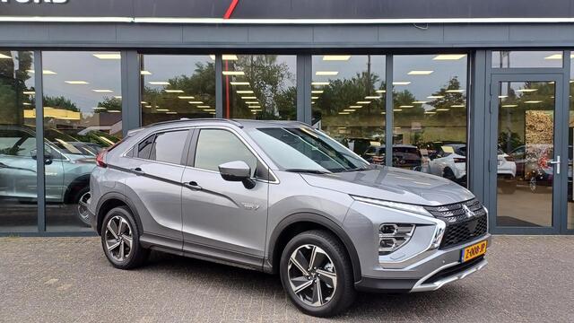 Mitsubishi ECLIPSE Cross 2.4 PHEV Intense+