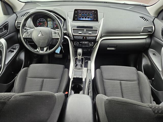 Mitsubishi ECLIPSE Cross 1.5 DI-T 4WD 163PK First Edition AUTOMAAT|CAMERA|CRUISE CONTROL|ECC/AIRCO|APPLE CARPLAY|18 INCH Maandag tot Vrijdag geopend van 09.00 tot 20.00 uur en Zaterdag van 09.00 tot 18.00 uur