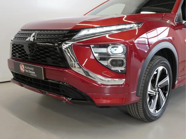 Mitsubishi ECLIPSE Cross 2.4 PHEV Executive | Navigatie | 360° camera | Adaptieve cruise control | Stuurverwarming