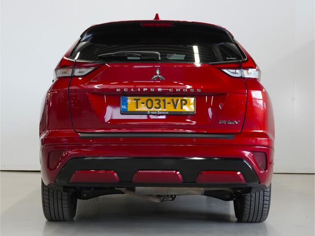 Mitsubishi ECLIPSE Cross 2.4 PHEV Executive | Navigatie | 360° camera | Adaptieve cruise control | Stuurverwarming