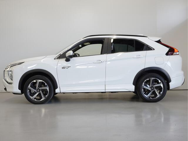 Mitsubishi ECLIPSE Cross 2.4 PHEV Executive | Navigatie | 360° camera | Adaptieve cruise control | Stuurverwarming