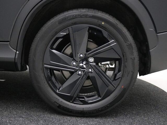 Mitsubishi ECLIPSE Cross 2.4 PHEV Black Edition / Navigatie / 8 jaar fabrieks garantie / LMV / Airco Climate control / full Option /