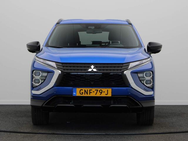 Mitsubishi ECLIPSE Cross 2.4 PHEV Black Edition | Adaptief cruise control | 360 graden camera | Stuur en stoelverwarming | DEMO voordeel |
