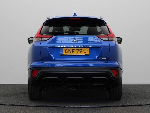 Mitsubishi ECLIPSE Cross 2.4 PHEV Black Edition | Adaptief cruise control | 360 graden camera | Stuur en stoelverwarming | DEMO voordeel |