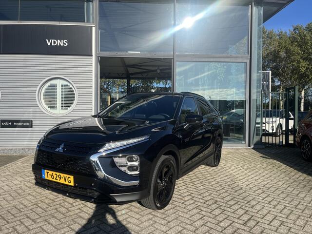 Mitsubishi ECLIPSE 2.4 PHEV Black edition Afneembare Trekhaak/ Navi / Camera