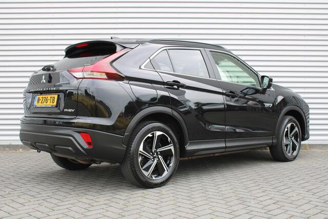 Mitsubishi ECLIPSE Cross 2.4 PHEV Intense | 18" LM | Airco | Cruise | Camera | Plug-in |