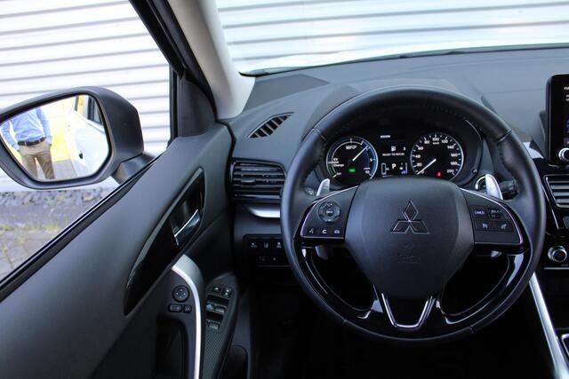 Mitsubishi ECLIPSE Cross 2.4 PHEV Intense | Airco | Navi | Cruise | 18" LM | Camera |
