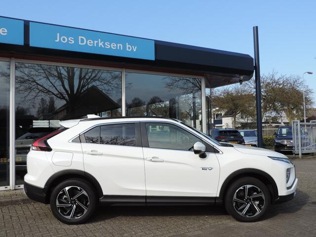 Mitsubishi ECLIPSE Cross 2.4 PHEV Intense+ - Nav | Camera | PDC v+a | Standkachel | Apple CarPlay | Led
