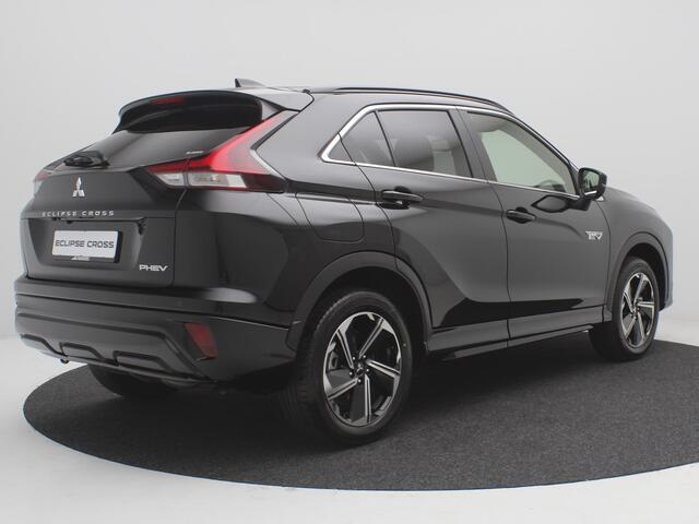 Mitsubishi ECLIPSE Cross 2.4 PHEV Executive / 8 Jaar Fabrieksgarantie / Navigatie + Apple Carplay/Android Auto / Full Option / Parkeerhulp / Climate control /