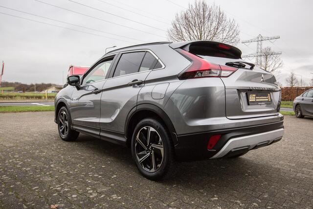 Mitsubishi ECLIPSE Cross 2.4 PHEV Intense+