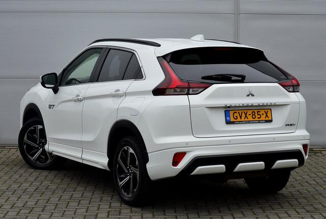 Mitsubishi ECLIPSE Cross PHEV 2.4 EXECUTIVE 4WD | PLUG IN HYBRID | V2G | ALL SEASON BANDEN | ADAPTIEF CRUISE | FABRIEKGARANTIE TOT 21-12-2028 | ALL-IN RIJKLAARPRIJS