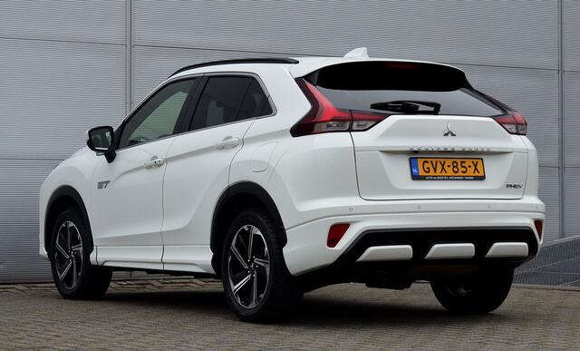 Mitsubishi ECLIPSE Cross PHEV 2.4 EXECUTIVE 4WD | PLUG IN HYBRID | V2G | ALL SEASON BANDEN | ADAPTIEF CRUISE | FABRIEKGARANTIE TOT 21-12-2028 | ALL-IN RIJKLAARPRIJS