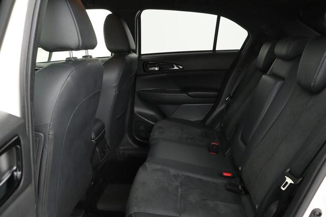 Mitsubishi ECLIPSE Cross 2.4 PHEV Instyle | Stoel & stuurverwarming | 360 camera | Standkachel | Leder/Alcantara | Aptive cruise | Keyless