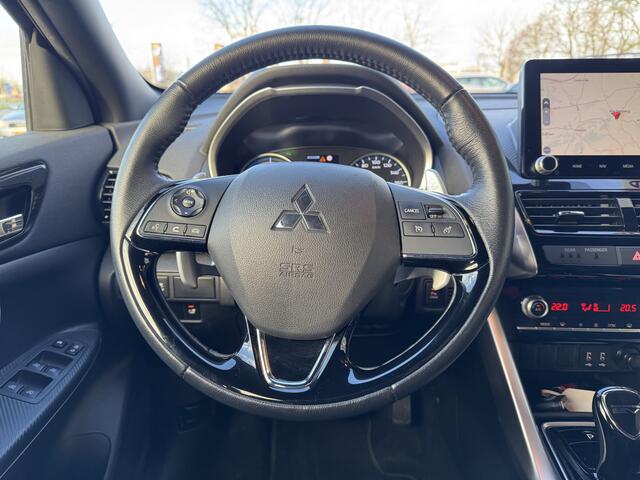 Mitsubishi ECLIPSE Cross 2.4 PHEV Intense+ staat in Hardenberg