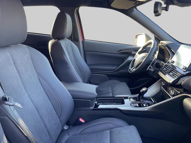 Mitsubishi ECLIPSE Cross 2.4 PHEV Black Edition Van ¤ 47.630,- voor ¤ 39.430,-