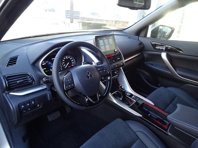 Mitsubishi ECLIPSE Cross 2.4 PHEV Intense+ 188 PK NIEUWE AUTO !!