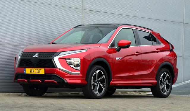 Mitsubishi ECLIPSE Cross PHEV 2.4 INSTYLE 4WD | PLUG IN HYBRID | PANORAMA DAK | LEER | FABRIEKSGARANTIE TOT 24-03-2031* | ALL IN RIJKLAAPRIJS