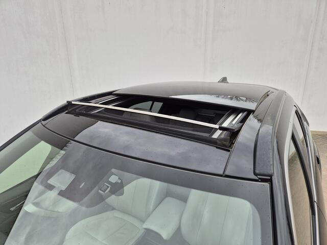 Mitsubishi ECLIPSE Cross 2.4 PHEV Instyle Automaat / HUD / Trekgewicht 1500 kg / Stuur-, en stoelverwarming / Glazen schuif- en kanteldak / Adaptief cruise control / Rondomzicht camera /