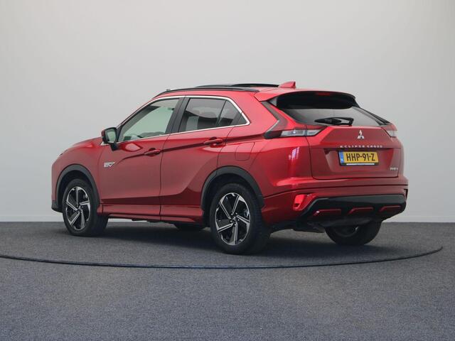 Mitsubishi ECLIPSE Cross 2.4 PHEV Instyle | Leder | Panorama dak | Stoel & stuur verwarming |