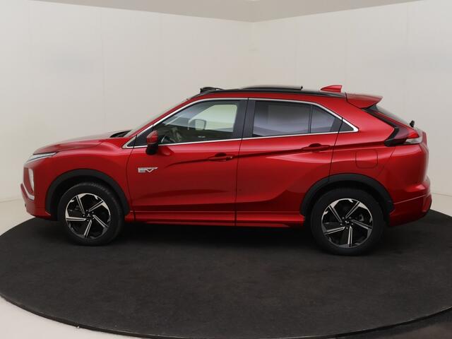 Mitsubishi ECLIPSE 2.4 PHEV Intense+ | Panorama dak Elektr. | Adaptieve Cruise | Ca