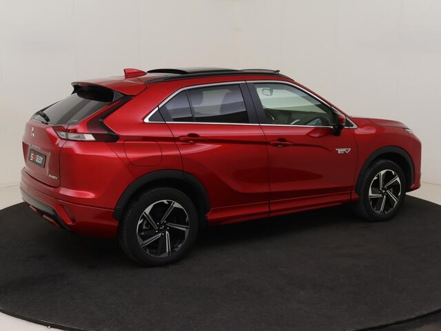 Mitsubishi ECLIPSE 2.4 PHEV Intense+ | Panorama dak Elektr. | Adaptieve Cruise | Ca