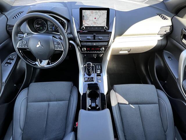 Mitsubishi ECLIPSE Cross 2.4 PHEV Executive Automaat Trekgewicht 1.500 kg / Navigatie / Stuur-, stoel- en achterbankverwarming / Adapt. CC / Apple Carplay Android /