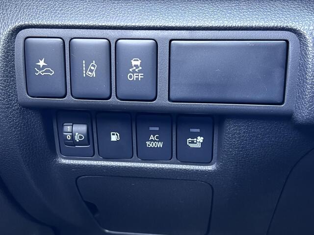 Mitsubishi ECLIPSE Cross 2.4 PHEV Executive Automaat Trekgewicht 1.500 kg / Navigatie / Stuur-, stoel- en achterbankverwarming / Adapt. CC / Apple Carplay Android /