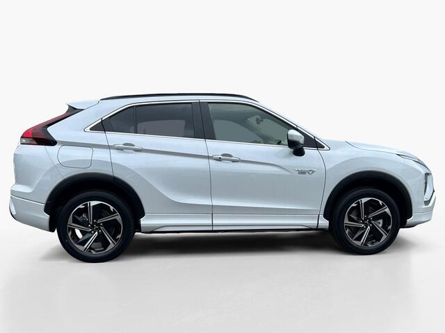 Mitsubishi ECLIPSE Cross 2.4 PHEV Instyle | LAATSTE MODELLEN | 8 JAAR GARANTIE | 8.000 EURO KORTING |
