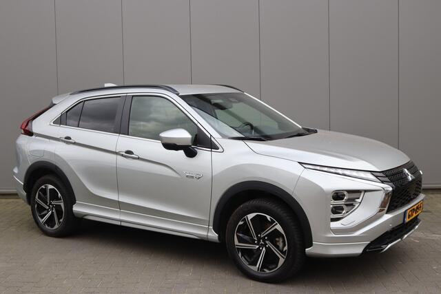 Mitsubishi ECLIPSE Cross 2.4 PHEV Intense + Sport-pack/Navigatie/Winter-Pack/Camera/Adaptive-Cruise