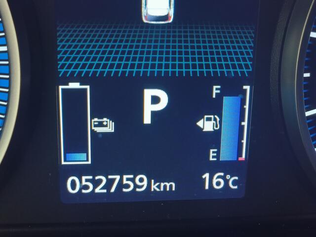 Mitsubishi ECLIPSE Cross 2.4 PHEV Intense uit 2022 Rijklaar + 12 maanden Bovag-garantie Henk Jongen Auto's in Helmond, al 50 jaar service zoals 't hoort!