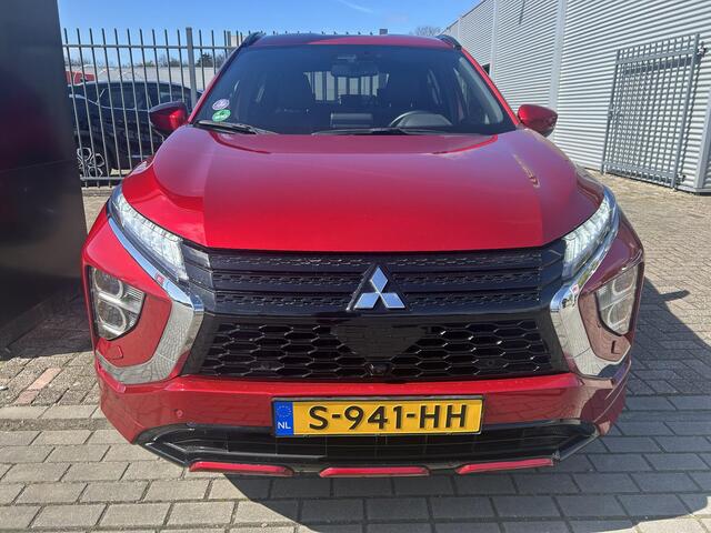 Mitsubishi ECLIPSE Cross 2.4 PHEV Executive All seizoenbanden|Trekhaak|1500 kg trekgewicht