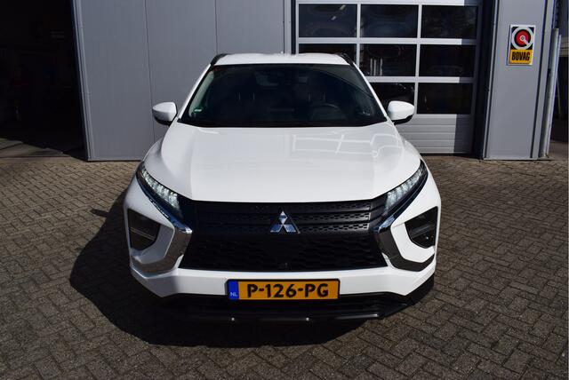 Mitsubishi ECLIPSE Cross 2.4 PHEV Instyle | 4WD | Trekhaak | Camera | Keyless-Entry