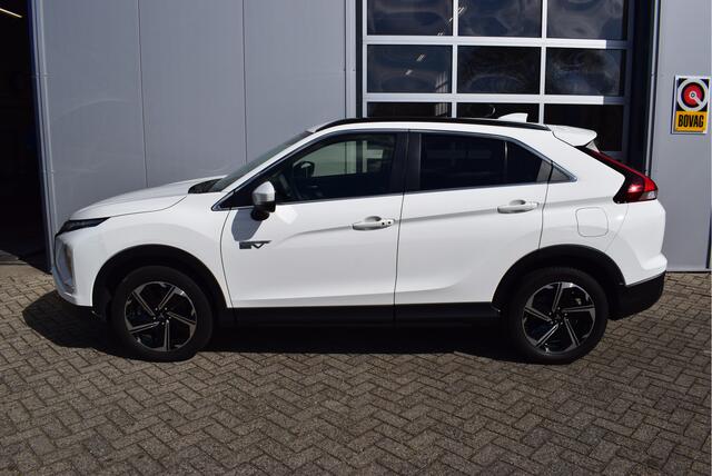 Mitsubishi ECLIPSE Cross 2.4 PHEV Instyle | 4WD | Trekhaak | Camera | Keyless-Entry