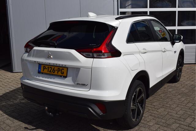 Mitsubishi ECLIPSE Cross 2.4 PHEV Instyle | 4WD | Trekhaak | Camera | Keyless-Entry