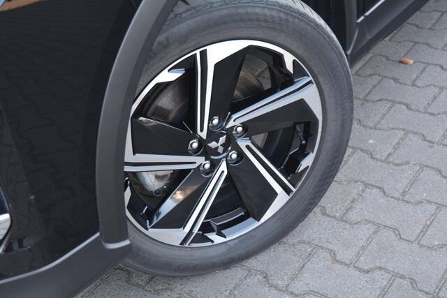 Mitsubishi ECLIPSE Cross 2.4 PHEV Intense+ | Camera | LED | DAB |