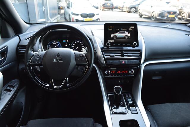 Mitsubishi ECLIPSE Cross 2.4 PHEV Intense+ | Camera | LED | DAB |
