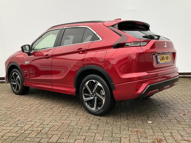Mitsubishi ECLIPSE Cross 2.4 PHEV Leer Pano Nav/cam Stoelverw v+a Instyle Trekhaak
