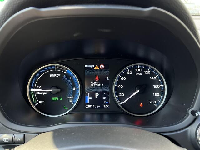 Mitsubishi ECLIPSE Cross 2.4 PHEV Black Edition | Adaptieve Cruise Control | Navigatie | FABRIEKSGARANTIE TOT 03-2032!