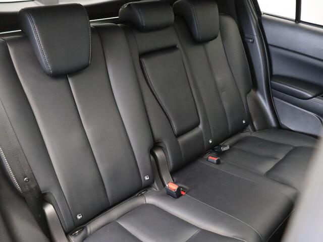 Mitsubishi ECLIPSE Cross 2.4 PHEV Instyle | 1500kg Trekvermogen | Schuif/Kantel Dak | Stoel en Stuur verwarming | Adaptieve Cruise Control | Lederen bekleding |