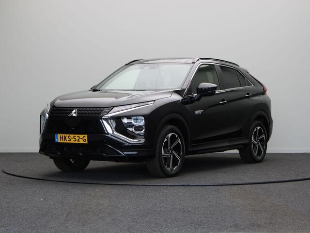 Mitsubishi ECLIPSE Cross 2.4 PHEV Instyle | 1500kg Trekvermogen | Schuif/Kantel Dak | Stoel en Stuur verwarming | Adaptieve Cruise Control | Lederen bekleding |