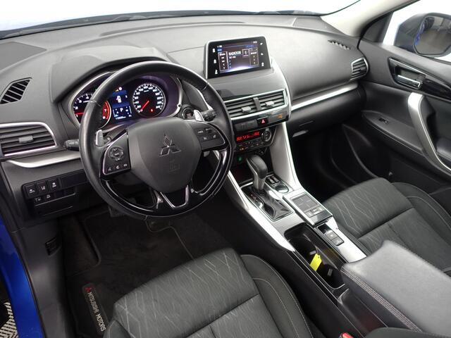 Mitsubishi ECLIPSE Cross 1.5 DI-T Intense+ Aut- Xenon Led, Camera, Stoelverwarming, Lane Assist, Carbon, Privacy Glass