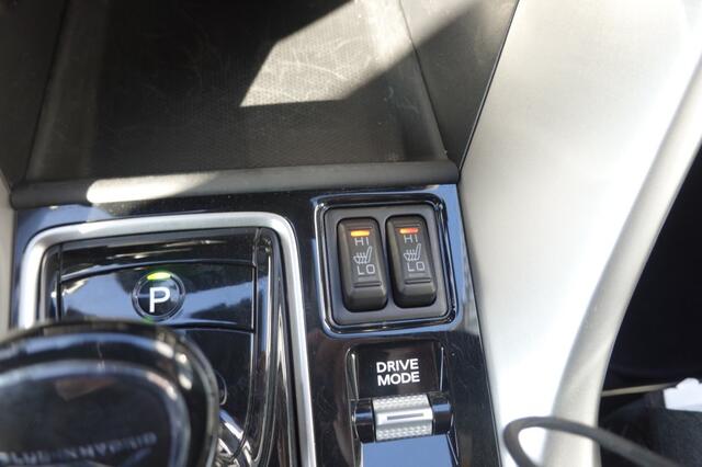 Mitsubishi ECLIPSE 2.4 PHEV INSTYLE
