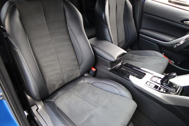 Mitsubishi ECLIPSE Cross 2.4 PHEV Business Executive Trekhaak, NL-AUTO, Adaptive Cruise, LED
