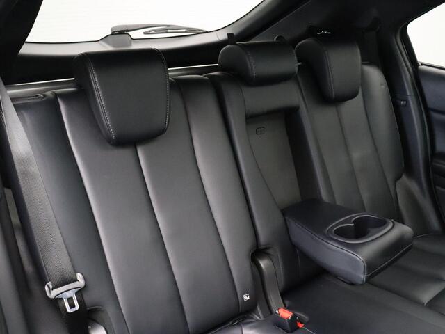 Mitsubishi ECLIPSE Cross 2.4 PHEV Instyle | Panorama dak | Stoelverwarming voor & achter | Lederen bekleding |
