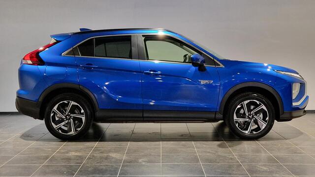 Mitsubishi ECLIPSE Cross 2.4 PHEV Intense
