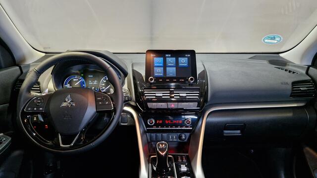 Mitsubishi ECLIPSE Cross 2.4 PHEV Intense